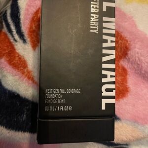 IL MAKIAGE Full Coverage Foundation in shade 075 After Party NIB